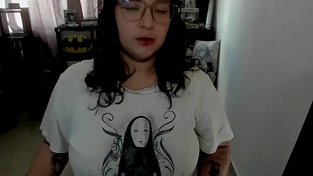 Snapshot of aika-dreams chatting on May 31, 2026, 3:29 pm aika-dreams online show from May 31, 2026, 3:29 pm