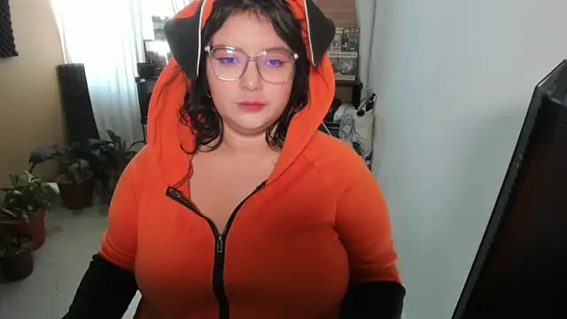 aika-dreams online show from September 9, 2025, 12:47 pm