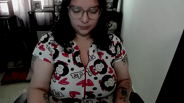Snapshot of aika-dreams chatting on May 24, 2026, 1:11 pm aika-dreams online show from May 24, 2026, 1:11 pm