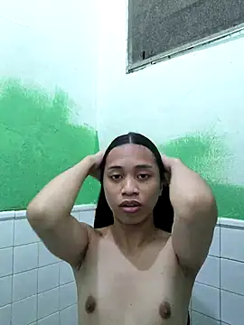 Snapshot of Urworldclasstrans chatting on February 20, 2026, 1:13 pm Urworldclasstrans online show from February 20, 2026, 1:13 pm