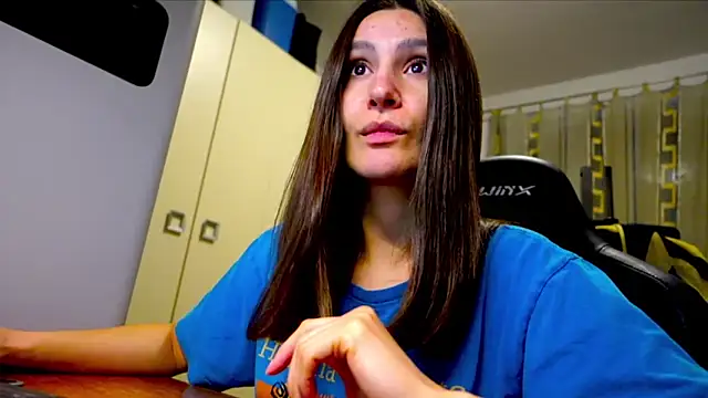 GodlyTheia online show from March 12, 2026, 7:40 pm