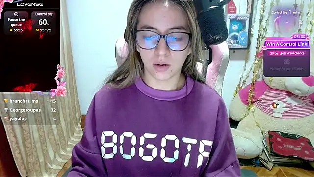 Maggie Fox3 online show from January 30, 2025, 4:27 am