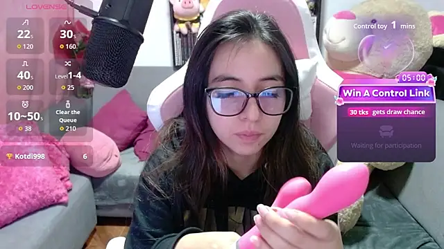 Maggie Fox3 online show from February 22, 2026, 1:52 am