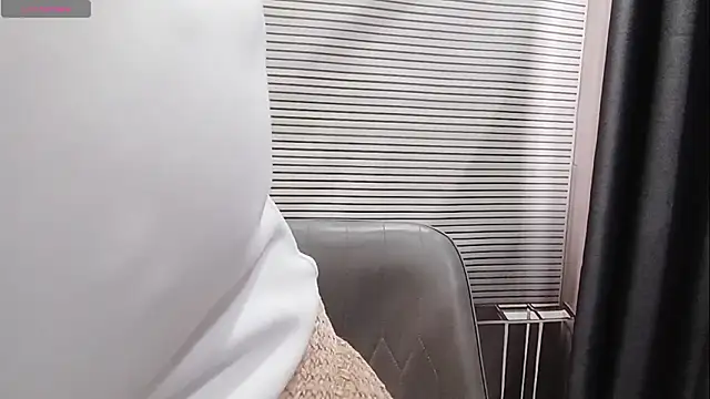 Snapshot of pelue chatting on March 2, 2026, 1:17 am pelue online show from March 2, 2026, 1:17 am