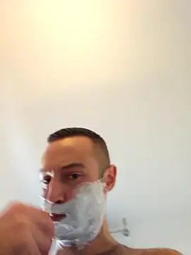 Snapshot of enricso chatting on October 10, 2025, 7:53 am enricso online show from October 10, 2025, 7:53 am