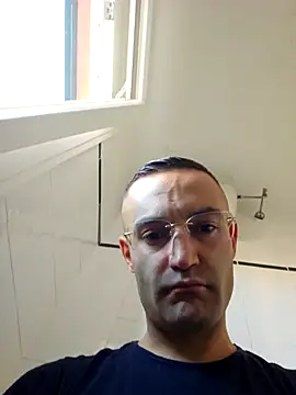 Snapshot of enricso chatting on October 13, 2025, 8:27 am enricso online show from October 13, 2025, 8:27 am