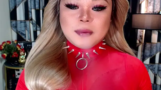 Snapshot of Mistress_DOMnicaaxx chatting on October 2, 2025, 12:19 pm Mistress DOMnicaaxx online show from October 2, 2025, 12:19 pm