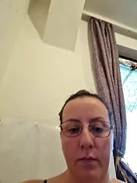 Snapshot of Goodass7 chatting on October 2, 2025, 8:29 am Goodass7 online show from October 2, 2025, 8:29 am