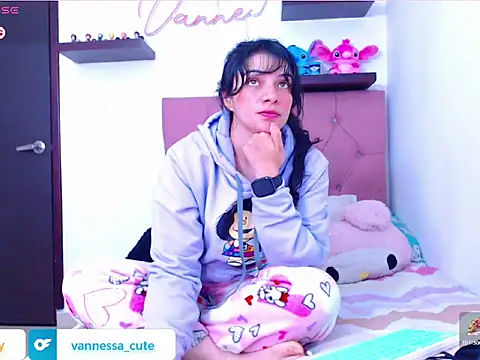 Snapshot of Vannessa__Shy chatting on October 23, 2025, 1:26 am Vannessa  Shy online show from October 23, 2025, 1:26 am