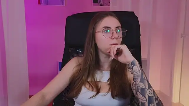  AnnaStark  online show from January 30, 2025, 8:31 pm