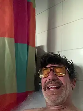 maxximere online show from February 21, 2026, 4:53 pm