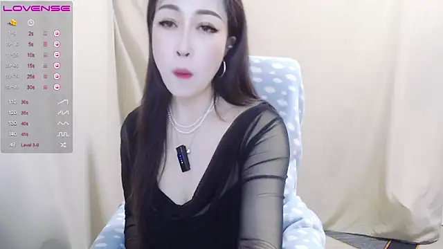 Snapshot of AkinLocal chatting on September 20, 2025, 4:06 am AkinLocal online show from September 20, 2025, 4:06 am