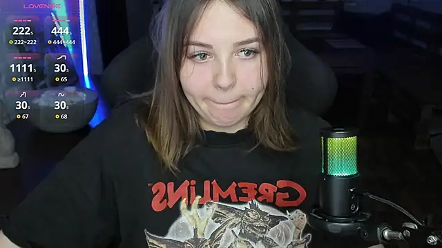 Snapshot of XNirvanaX chatting on September 26, 2025, 1:01 am XNirvanaX online show from September 26, 2025, 1:01 am