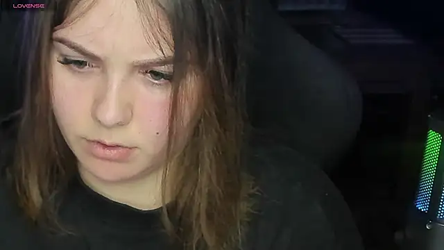 Snapshot of XNirvanaX chatting on September 27, 2025, 4:18 am XNirvanaX online show from September 27, 2025, 4:18 am