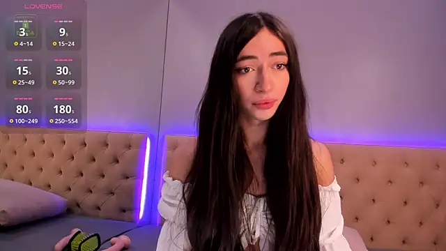 NickieRainer online show from March 23, 2025, 7:42 am