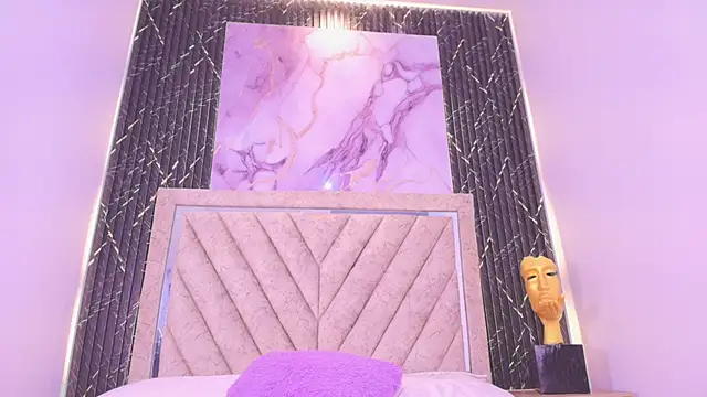 Hanna Evaanss online show from September 20, 2025, 8:25 pm