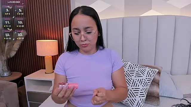 Sammy Fit  online show from March 7, 2025, 3:39 pm