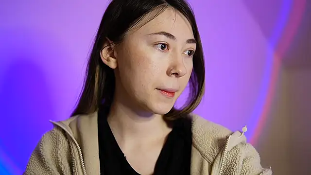 chibi moon  online show from December 22, 2024, 5:21 pm