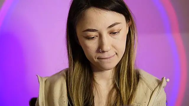 chibi moon  online show from January 27, 2025, 8:17 pm