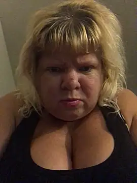 JemJensen30 online show from October 10, 2025, 6:25 am