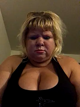 JemJensen30 online show from October 12, 2025, 6:37 am