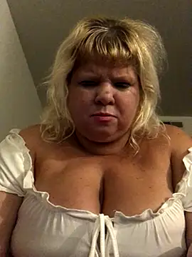 JemJensen30 online show from September 27, 2025, 7:03 am