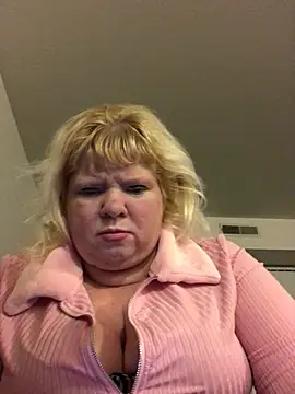 JemJensen30 online show from February 10, 2025, 9:04 am
