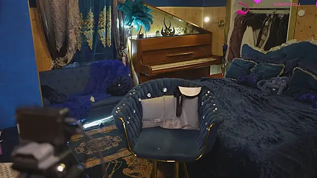 VanessaDoyle online show from February 8, 2026, 3:10 pm