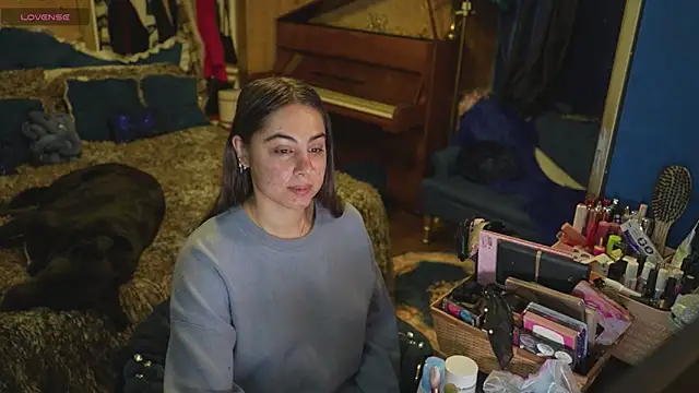 VanessaDoyle online show from September 18, 2025, 1:41 am