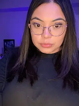 Snapshot of drizzypeach602 chatting on February 16, 2025, 5:26 am drizzypeach602 online show from February 16, 2025, 5:26 am