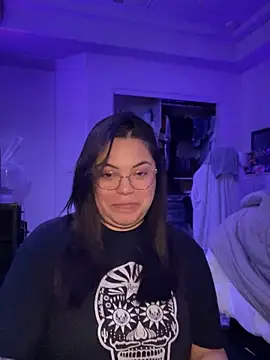 Snapshot of drizzypeach602 chatting on February 17, 2025, 3:47 am drizzypeach602 online show from February 17, 2025, 3:47 am