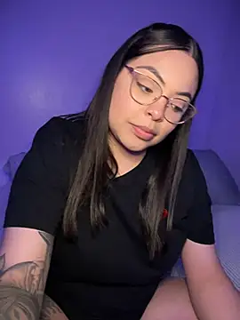 Snapshot of drizzypeach602 chatting on March 7, 2025, 2:25 am drizzypeach602 online show from March 7, 2025, 2:25 am