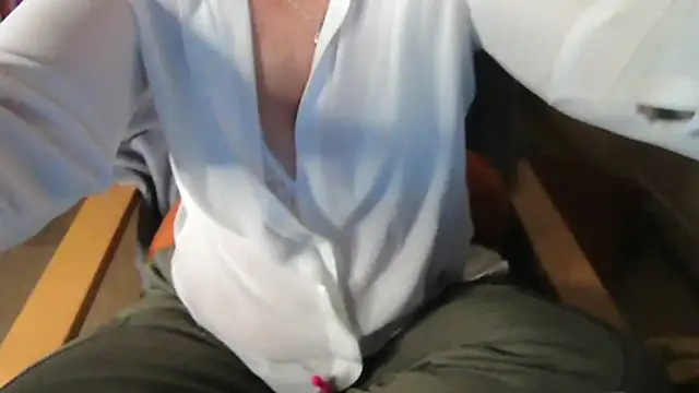 Snapshot of Althea_Love chatting on February 14, 2026, 7:47 pm Althea Love online show from February 14, 2026, 7:47 pm