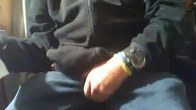 Snapshot of nonnomaturobisex chatting on October 14, 2025, 7:31 am nonnomaturobisex online show from October 14, 2025, 7:31 am