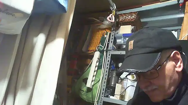 Snapshot of nonnomaturobisex chatting on October 12, 2025, 8:37 am nonnomaturobisex online show from October 12, 2025, 8:37 am