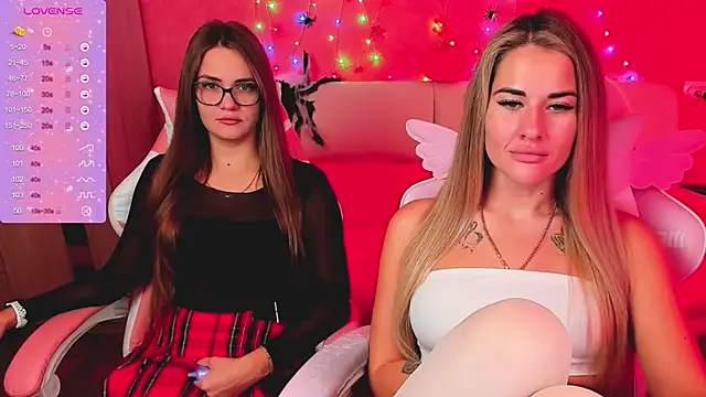 Snapshot of ivannatompsonnn chatting on October 10, 2025, 6:03 am ivannatompsonnn online show from October 10, 2025, 6:03 am