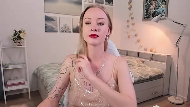 Snapshot of MissRightX chatting on October 15, 2025, 11:51 am MissRightX online show from October 15, 2025, 11:51 am