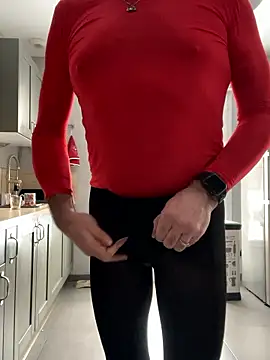 Snapshot of louh261 chatting on January 7, 2026, 9:03 am louh261 online show from January 7, 2026, 9:03 am