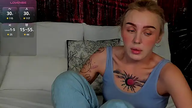 Snapshot of LianaFord chatting on October 25, 2025, 7:58 pm LianaFord online show from October 25, 2025, 7:58 pm