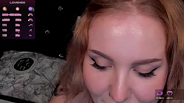 LianaFord online show from February 25, 2025, 11:15 pm
