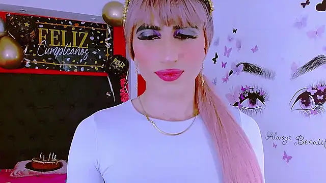 priscilahotker online show from February 26, 2025, 7:12 am