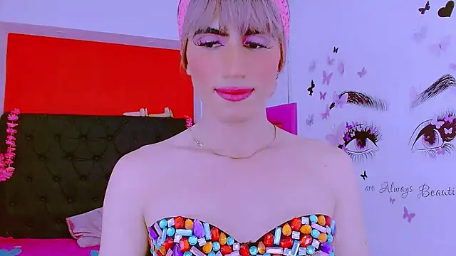 priscilahotker online show from February 24, 2025, 11:43 am
