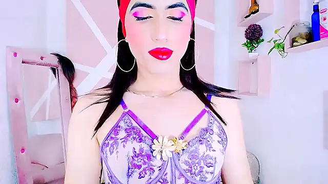 priscilahotker online show from September 10, 2025, 5:39 am