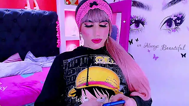 priscilahotker online show from March 12, 2025, 11:54 am