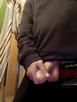 OralDesires2 online show from November 7, 2025, 10:57 pm