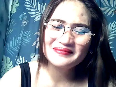 Amazing Angel22 online show from December 5, 2025, 5:11 pm