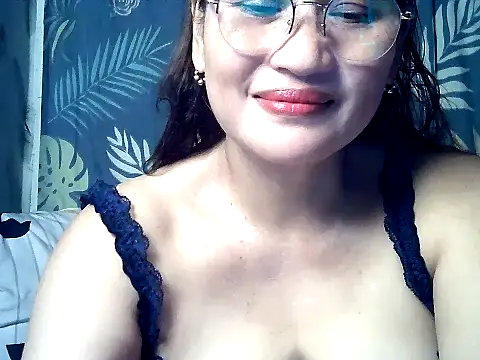 Snapshot of Amazing_Angel22 chatting on September 29, 2025, 6:13 pm Amazing Angel22 online show from September 29, 2025, 6:13 pm