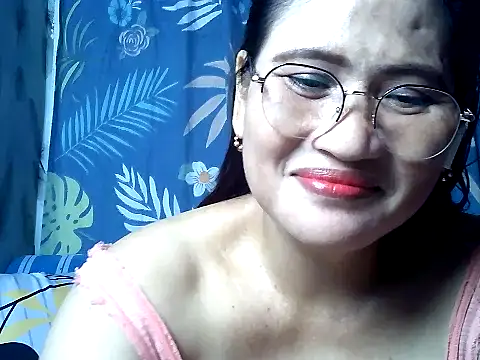 Snapshot of Amazing_Angel22 chatting on October 10, 2025, 6:20 pm Amazing Angel22 online show from October 10, 2025, 6:20 pm