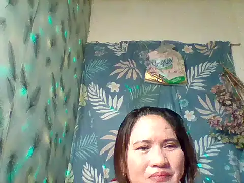 Amazing Angel22 online show from May 17, 2026, 2:22 am