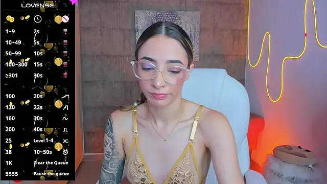 Snapshot of barbie_scoth_ chatting on January 20, 2025, 8:18 pm barbie scoth online show from January 20, 2025, 8:18 pm